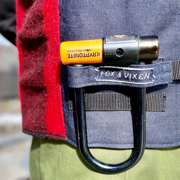 🦊 FOX & VIXEN || HANDMADE VINTAGE || Unisex Blanket-Lined Dead-Stock Denim Vest - Picture 13 of 16